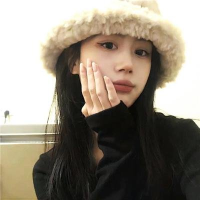 剧场前